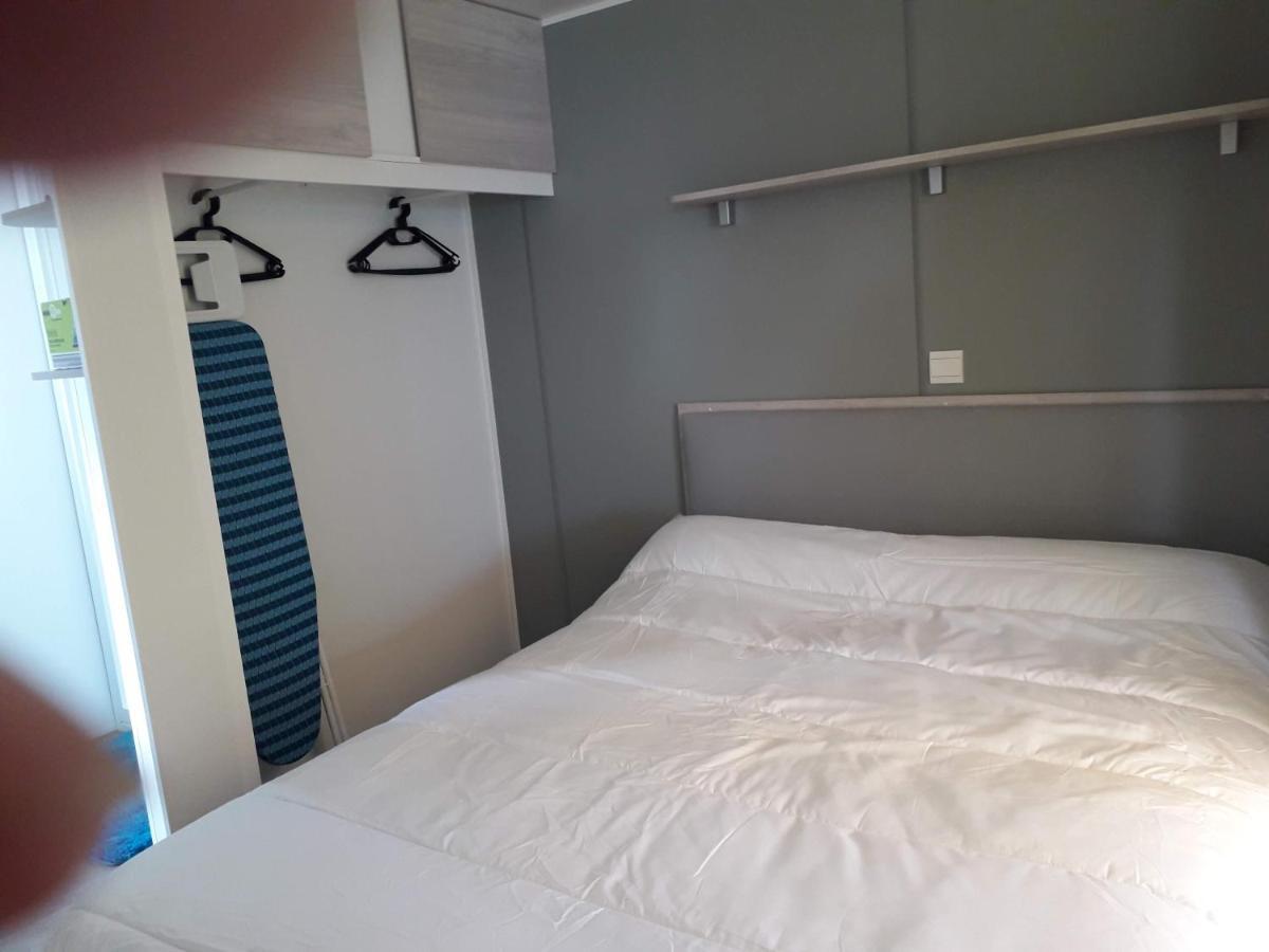 Mobil Home Neuf 2 Chambres 6 Personnes Saint Aygulf Plage Фрежюс Экстерьер фото